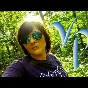 Meet your Posher, Vanessa